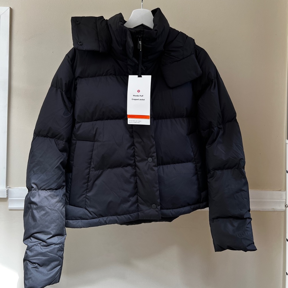 Lulu wunderpuff cropped jacket size 6